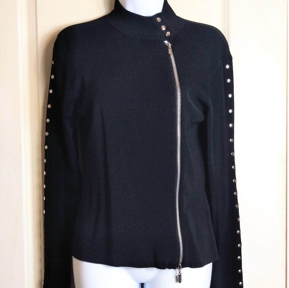 Yuka NWOT Black multi zip fashion jacket
